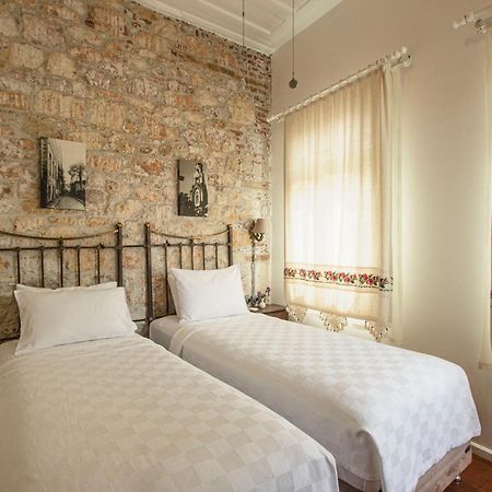 Opus 1910 Hotell Ayvalı Eksteriør bilde