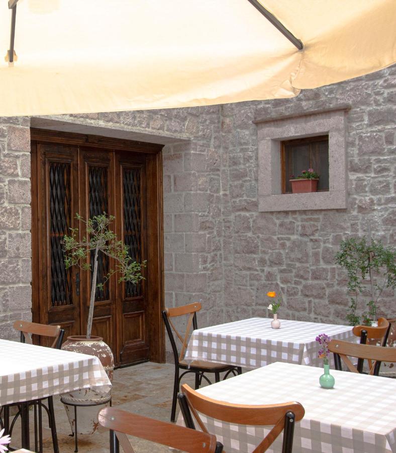 Opus 1910 Hotell Ayvalı Eksteriør bilde