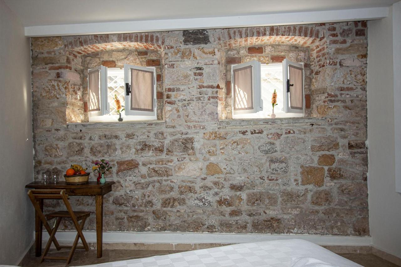 Opus 1910 Hotell Ayvalı Eksteriør bilde