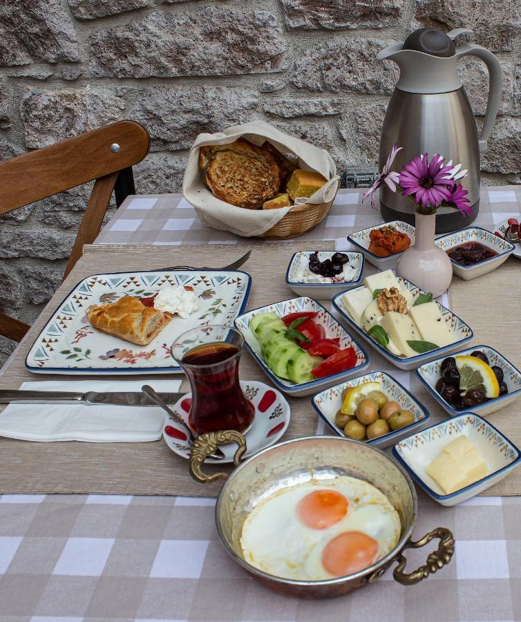 Opus 1910 Hotell Ayvalı Eksteriør bilde