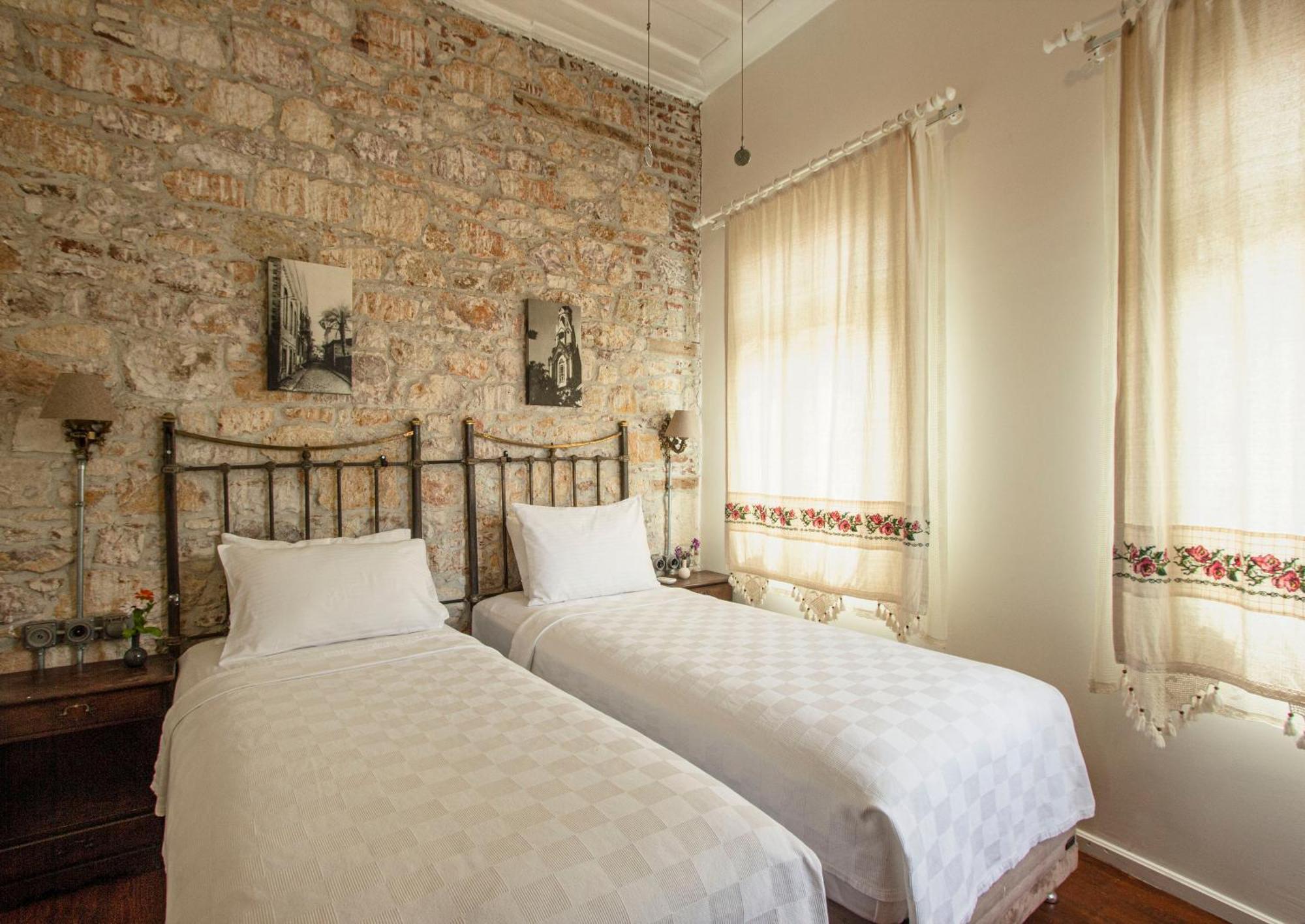 Opus 1910 Hotell Ayvalı Eksteriør bilde